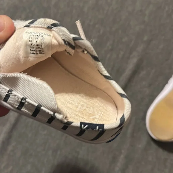 Keds White and Black Classic Toddler Sneakers - Picture 5 of 6